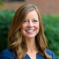 headshot of Lindsay Hoyt