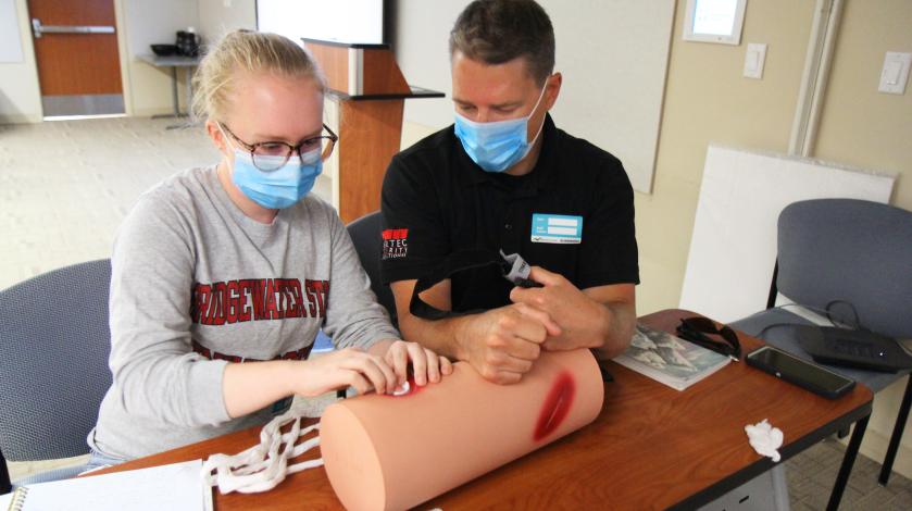 stop the bleed class