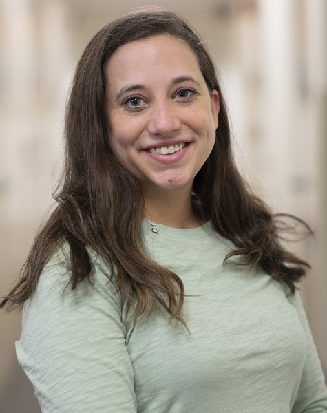 Speech-language pathologist Lindsay Cagney of South Shore Health